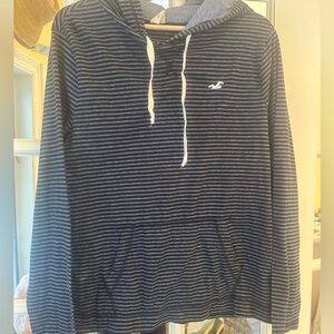 Hollister EUC Oversized Navy and Light Blue Striped Hoodie Lightweight Shirt S